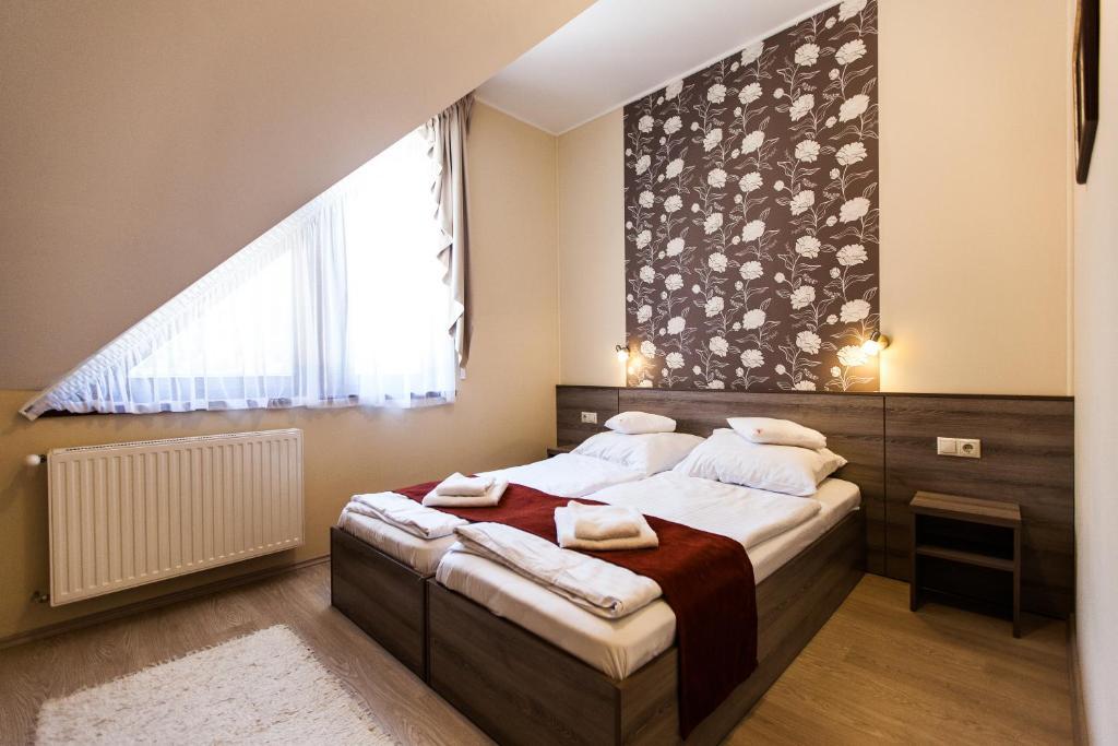 Piroska Csarda Es Panzio Bed & Breakfast Siofok Room photo